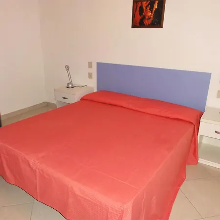 In A With Garden Apartman