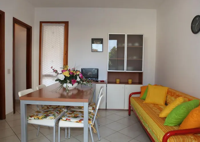 Appartamento In A With Garden Bibione